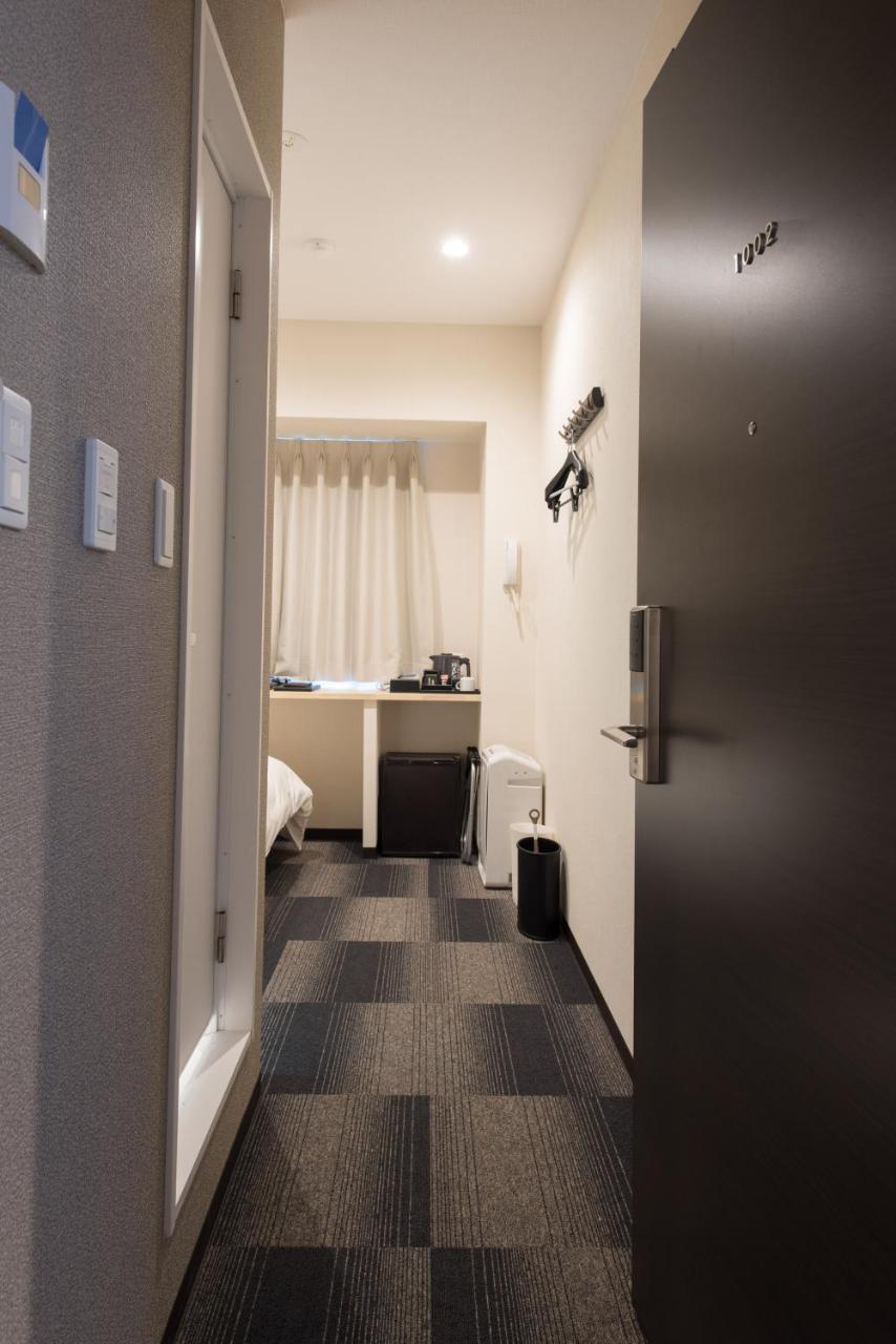 Toyotomi Inn 難波高津 Osaca Exterior foto